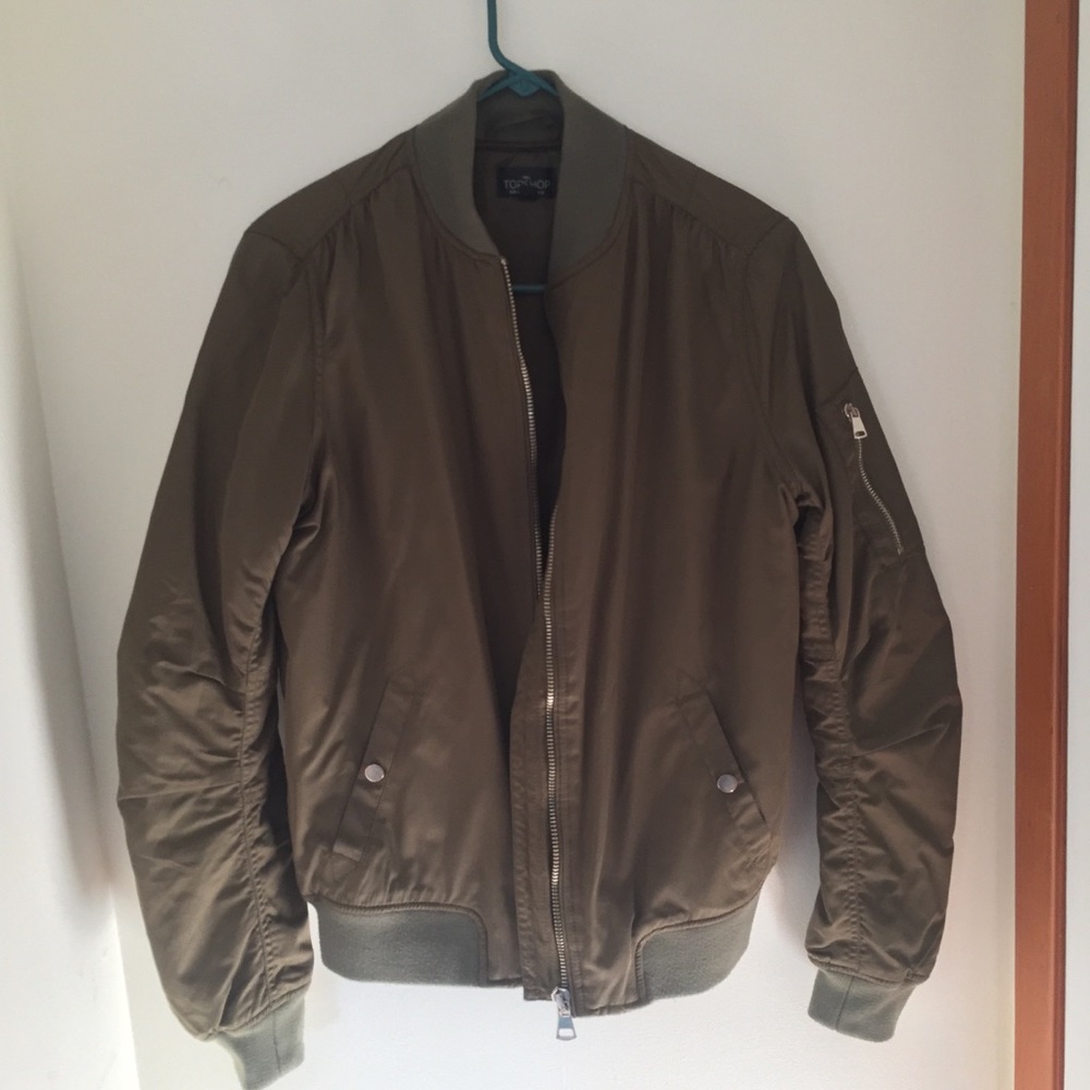 Green Bomber Jacket💚💚